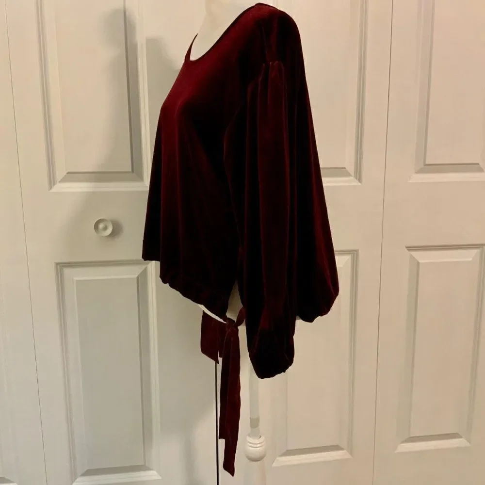 Band of Gypsies Burgundy Purple Velour Tie Hem Long Sleeve Top Medium